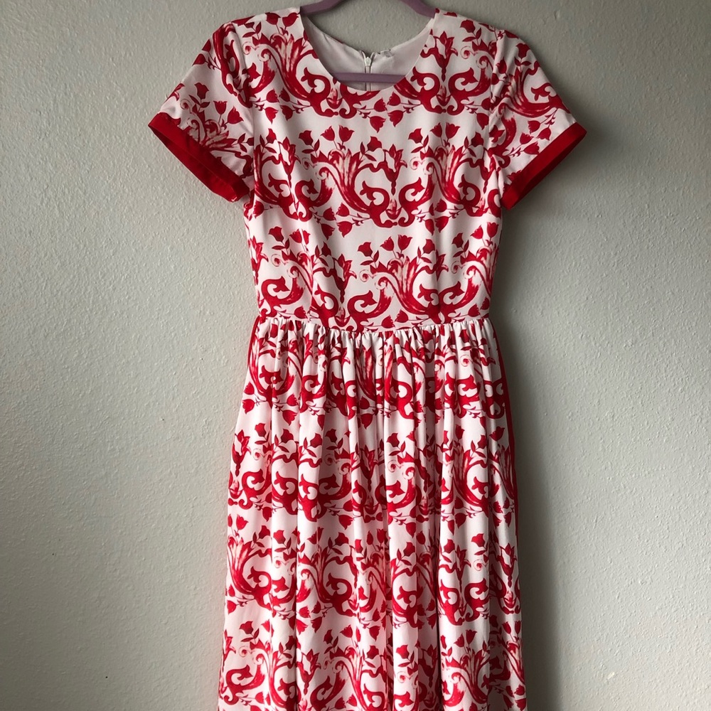 Vintage Red and White Silk Dress Size Small